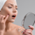 Hoe verzorg je de huid die gevoelig is voor acne? Feiten en mythes over acne